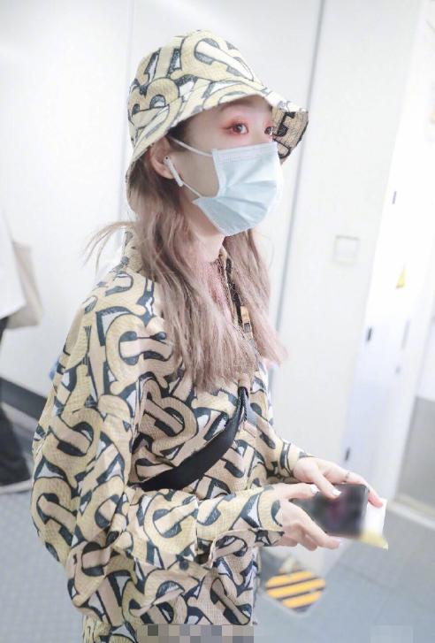 少女营最新,探索自然美景的轻松之旅